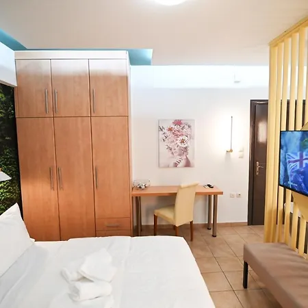 شقة The Whole Packet C3 Center With Parking لاريسا